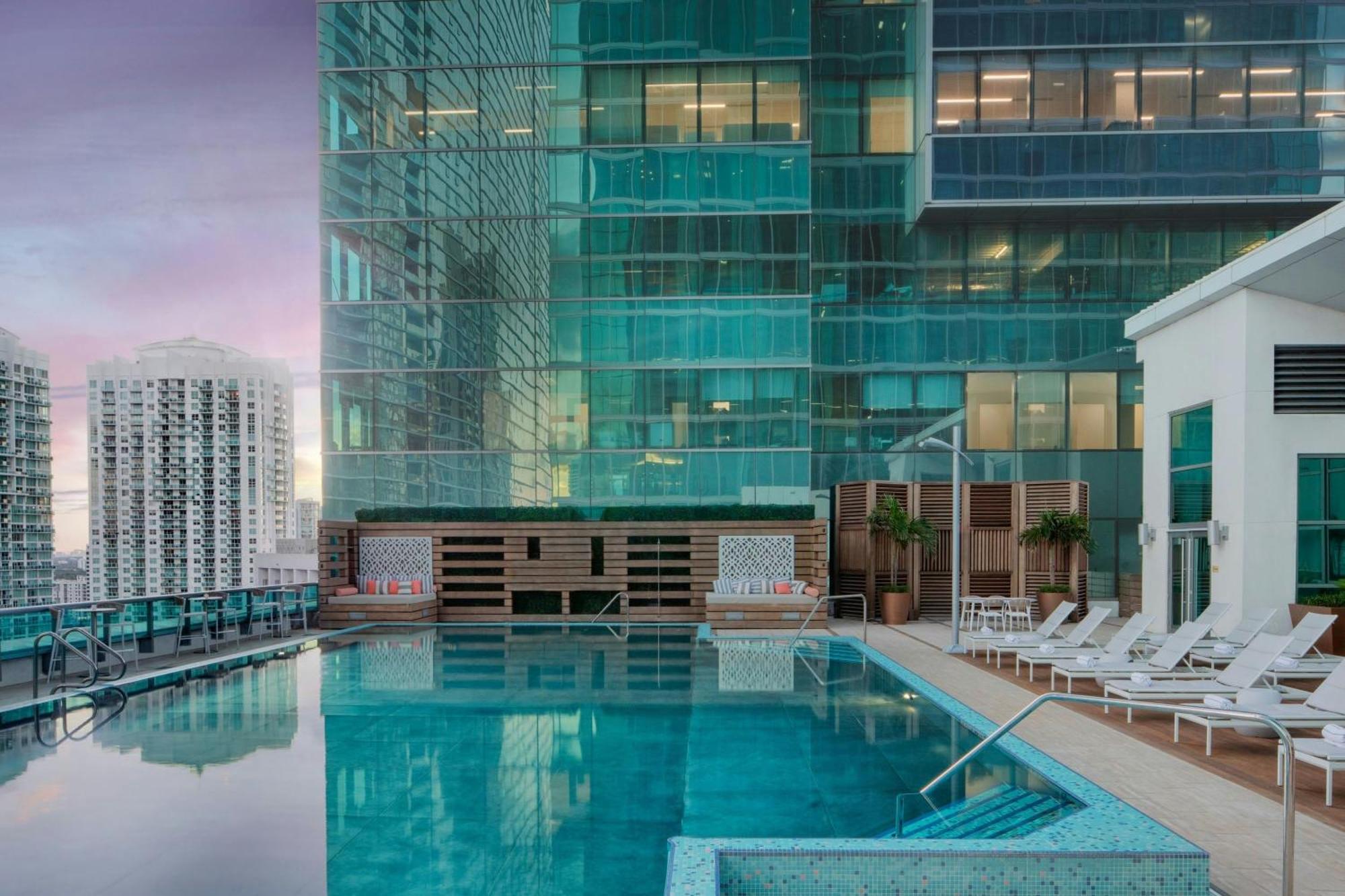 Jw Marriott Marquis Miami Otel Dış mekan fotoğraf
